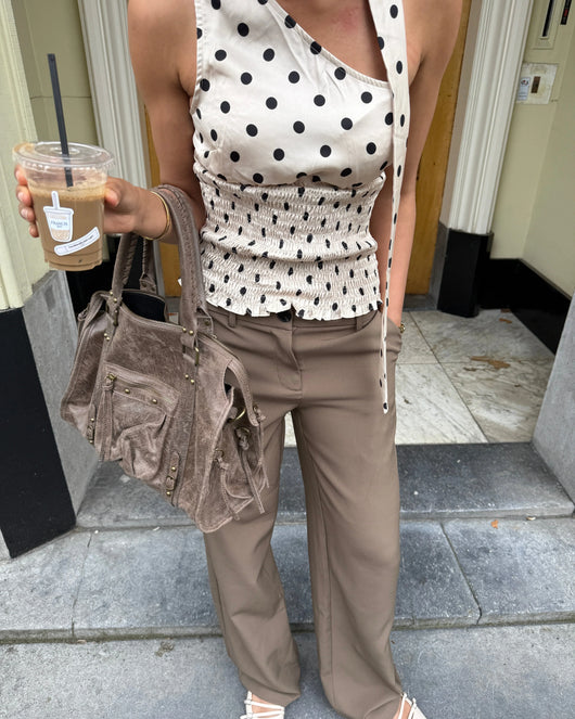 Taupe